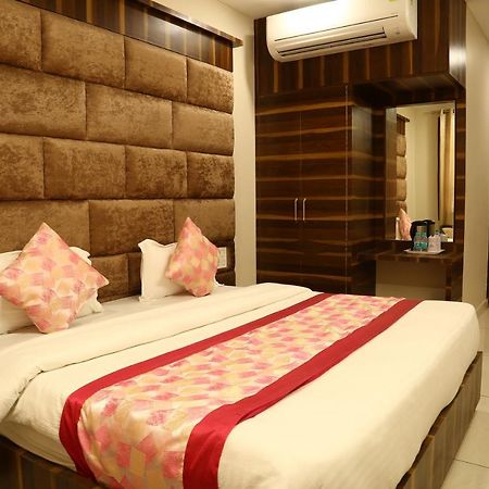 Hotel Kush Ganga - 50 Meter From Har Ki Pauri, Haridwār Dış mekan fotoğraf